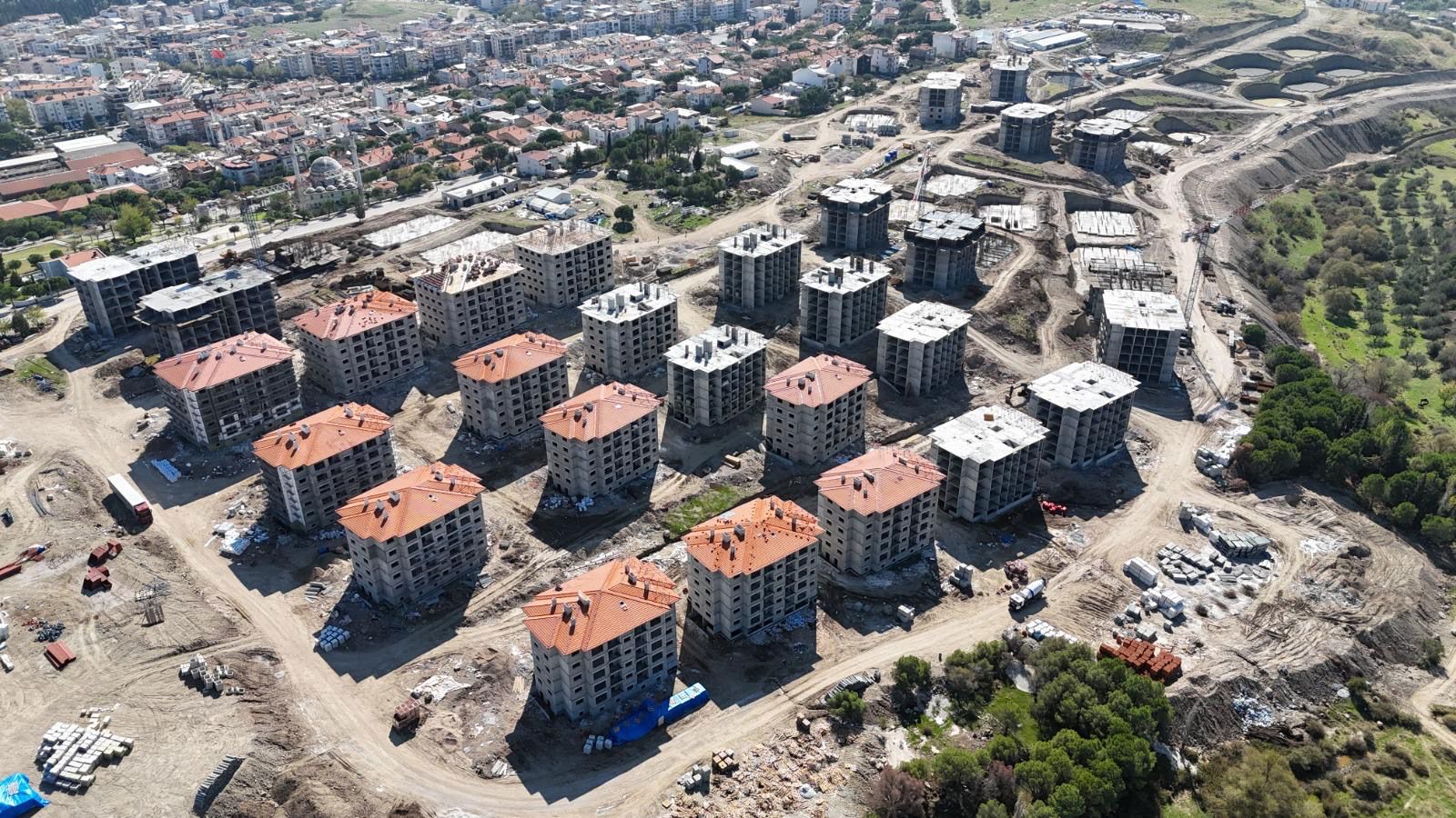 İzmir Bergama Zafer Mahallesi TOKİ 996 Konut ve Ticaret Merkezi ile Menemen Cami Tamamlama Projesi