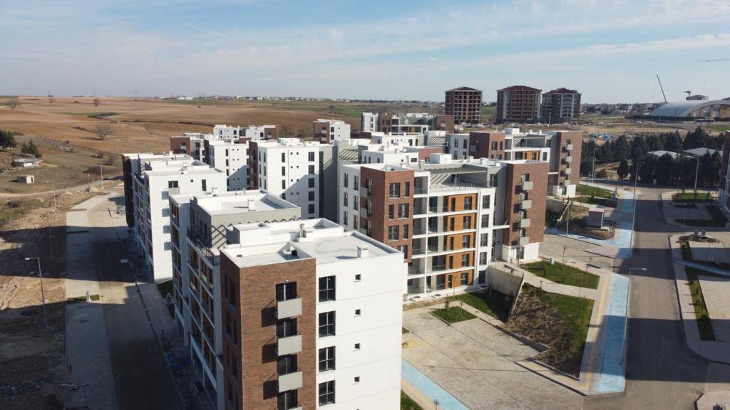 TOKİ Tekirdağ Çorlu 515 Konut, 20 Dükkan ve 1 Cami Projesi - Boylu Enerji Yapı A.Ş. Proje Galerisi