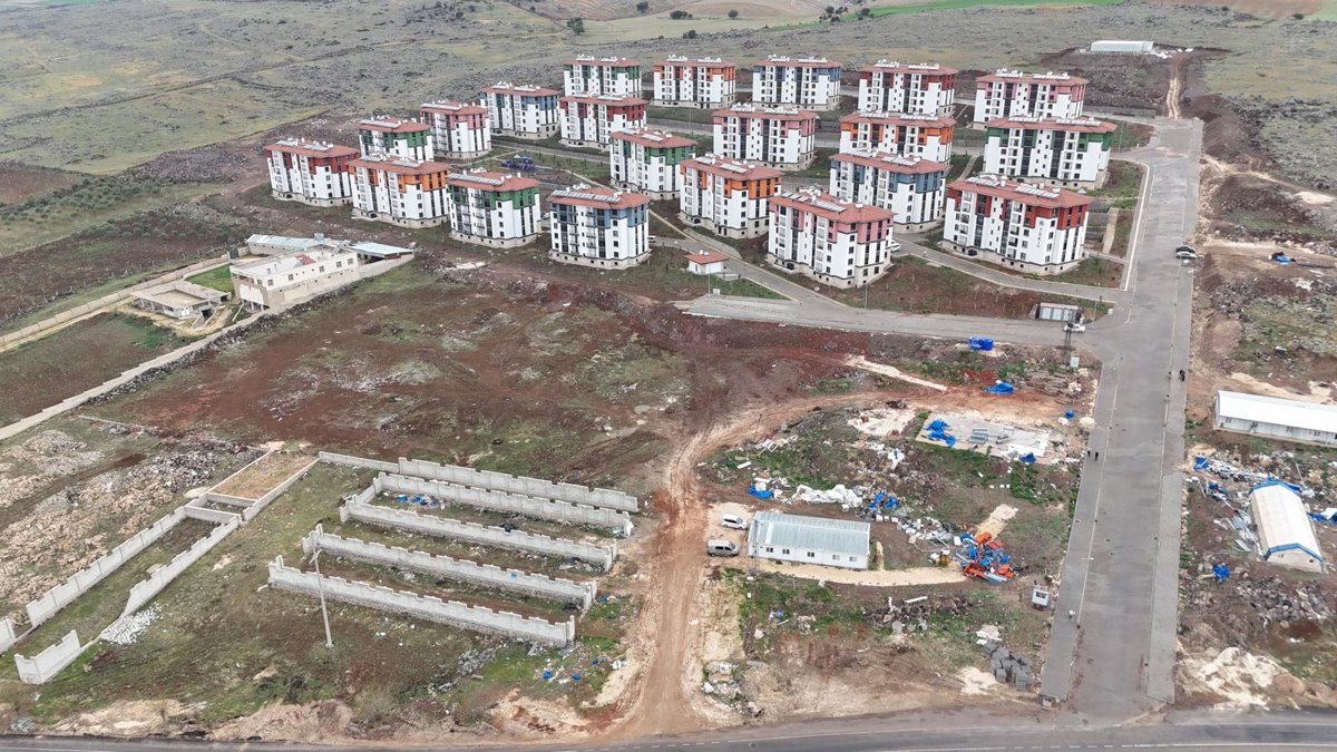 Gaziantep Yavuzeli TOKİ 392 Konut ve Büfe Projesi - Boylu Enerji Yapı A.Ş. Proje Galerisi